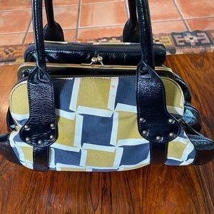 Hayden Harnett - Brooklyn : patent leather and canvas satchel